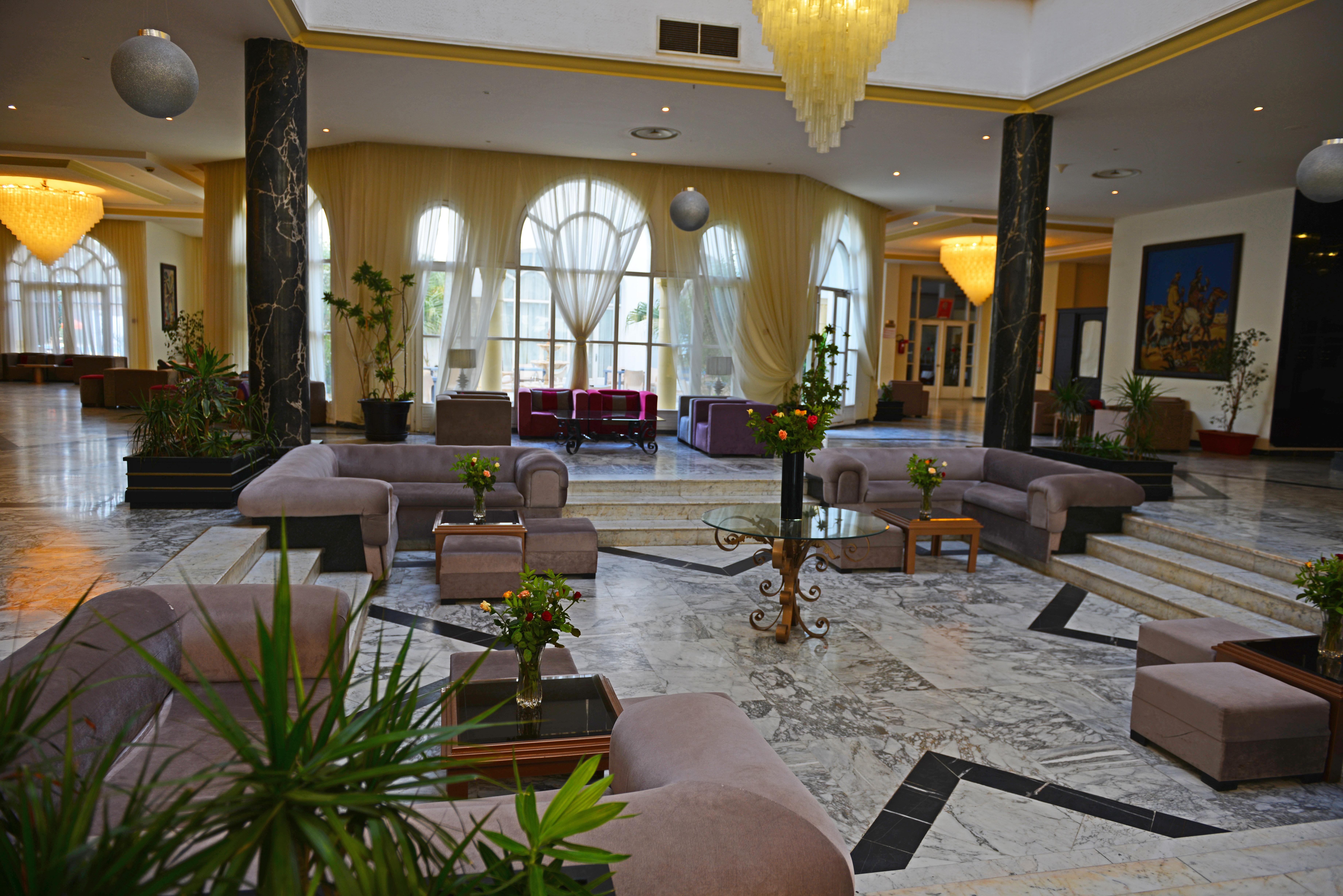 Hotel Liberty Resort Монастир Екстериор снимка